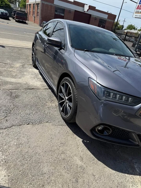 2018 Acura TLX 1st Gen - Image 9 of 11