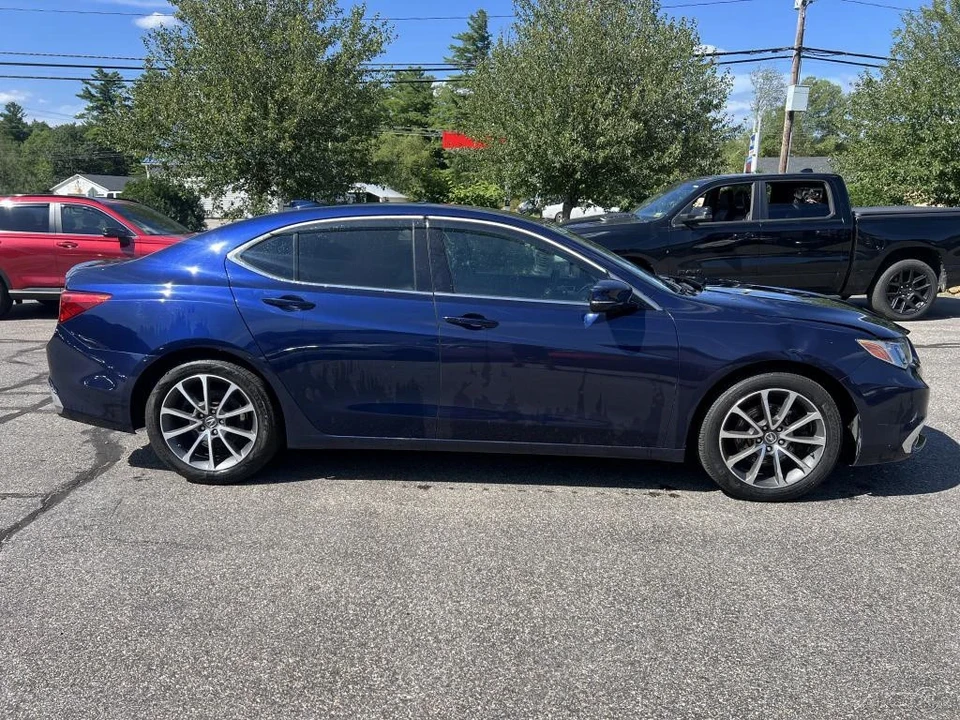 2018 Acura TLX 1st Gen - Image 2 of 12