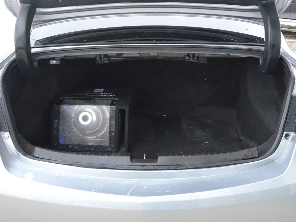 2018 Acura ILX - Image 10 of 19