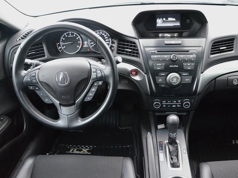 2018 Acura ILX - Image 14 of 19