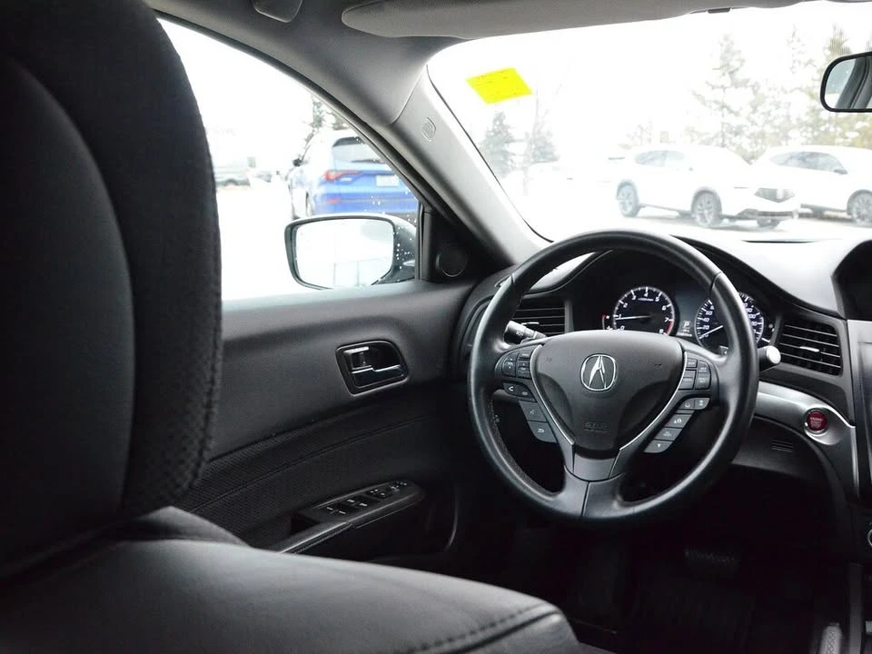 2018 Acura ILX - Image 12 of 19