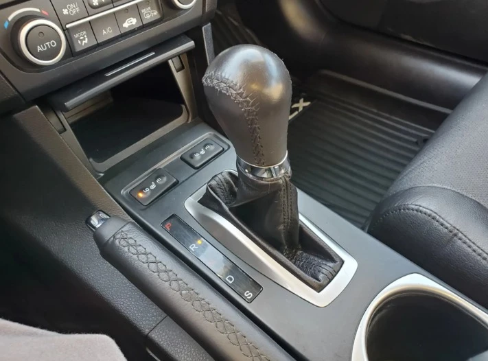 2018 Acura ILX - Image 10 of 11