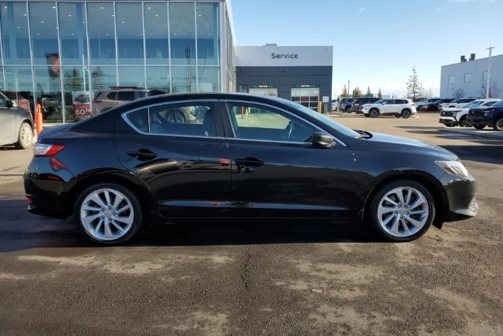 2018 Acura ILX - Image 6 of 11