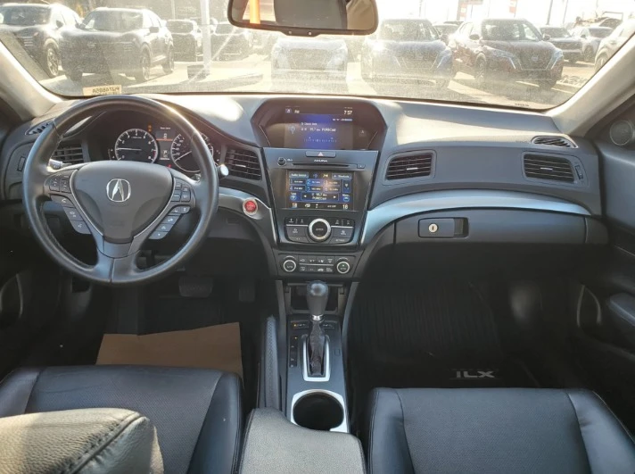 2018 Acura ILX - Image 8 of 11