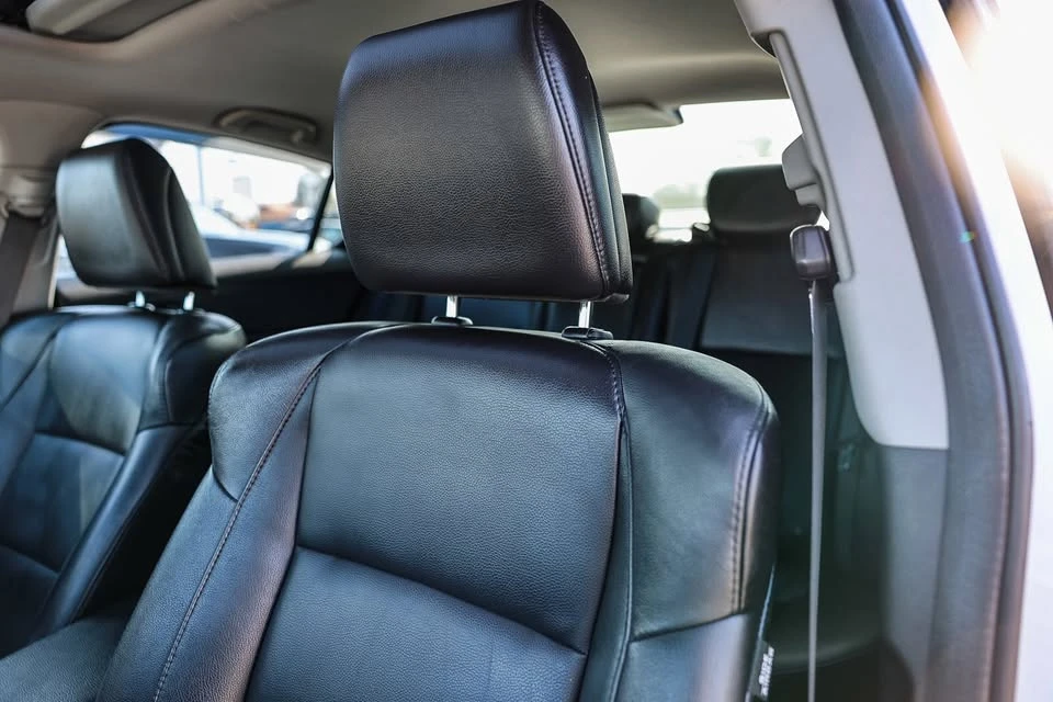 2018 Acura ILX - Image 16 of 20