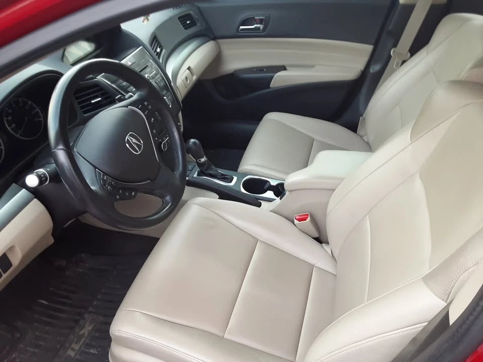 2018 Acura ILX - Image 7 of 10