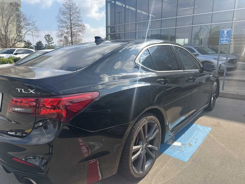2018 Acura TLX 1st Gen - Image 5 of 9