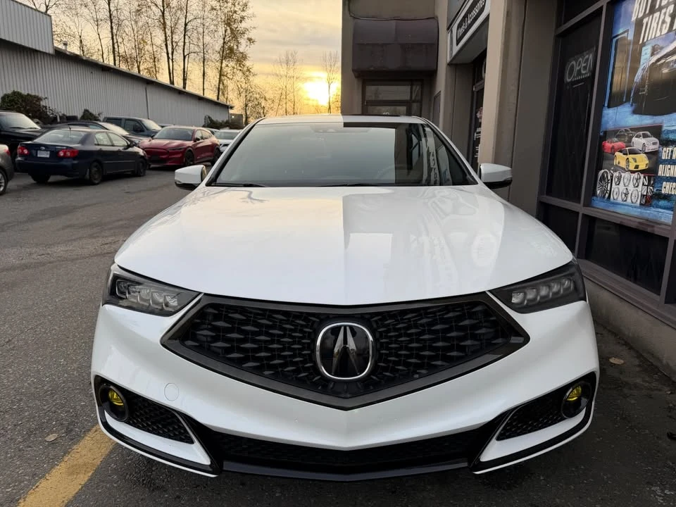 2018 Acura TLX 1st Gen - Image 2 of 16