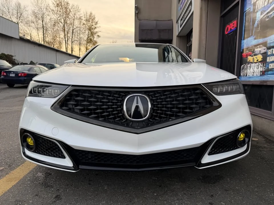 2018 Acura TLX 1st Gen - Image 10 of 16