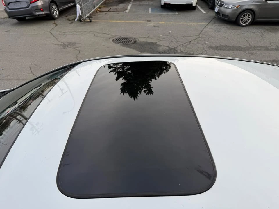 2018 Acura TLX 1st Gen - Image 8 of 16