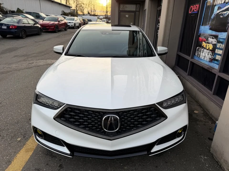 2018 Acura TLX 1st Gen - Image 11 of 16