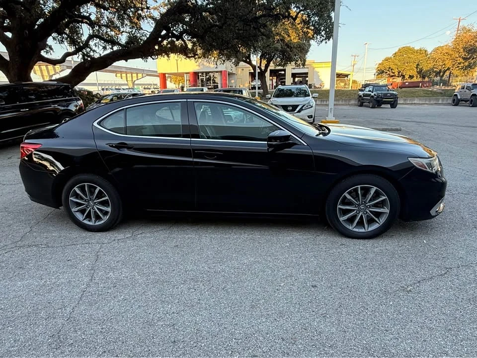 2018 Acura TLX 1st Gen - Image 5 of 9