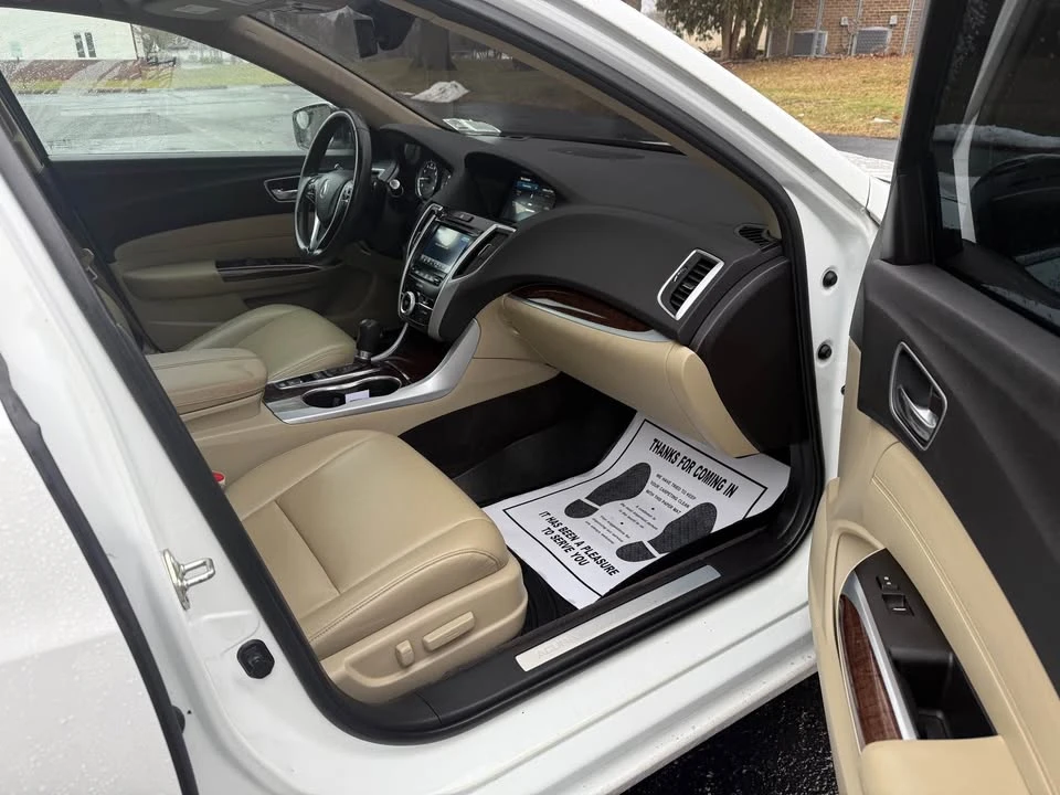 2018 Acura TLX 2nd Gen - Image 12 of 16
