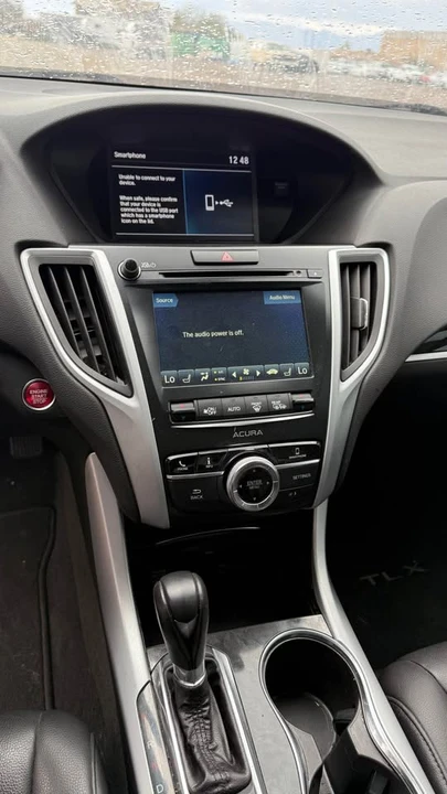 2018 Acura TLX 1st Gen - Image 9 of 11