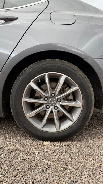 2018 Acura TLX 1st Gen - Image 5 of 11