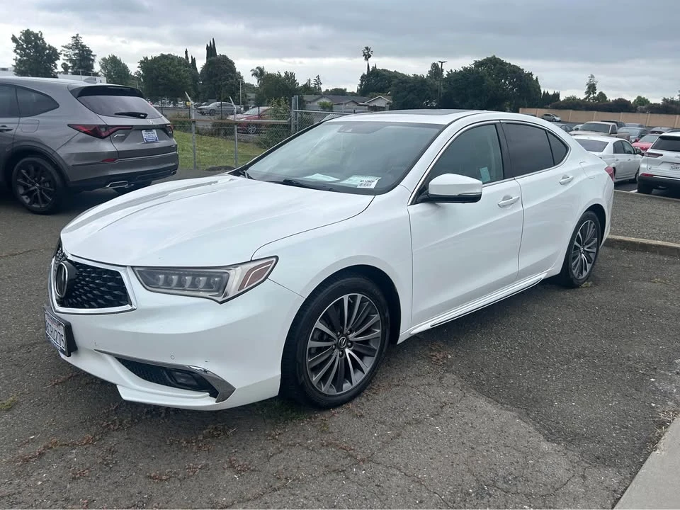 2018 Acura TLX 1st Gen - Image 2 of 11