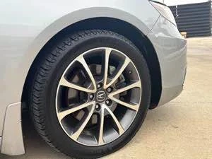 2018 Acura TLX 1st Gen - Image 9 of 13