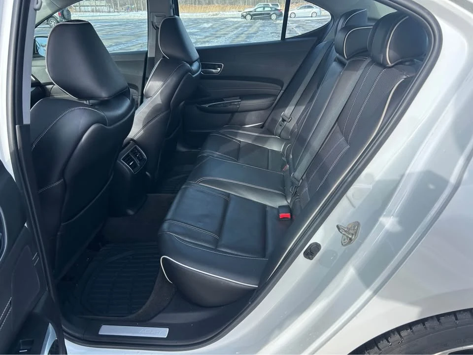 2018 Acura TLX 1st Gen - Image 11 of 19