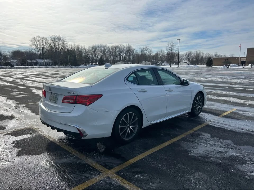 2018 Acura TLX 1st Gen - Image 5 of 19