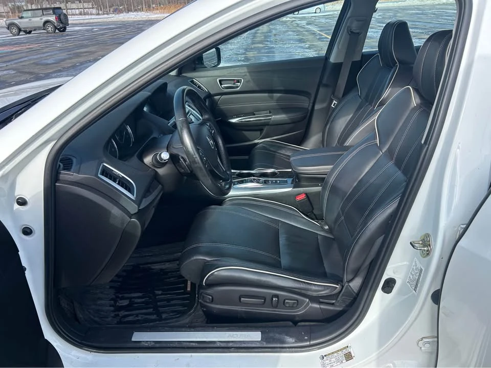 2018 Acura TLX 1st Gen - Image 10 of 19