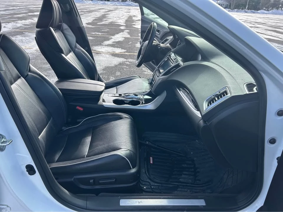 2018 Acura TLX 1st Gen - Image 12 of 19
