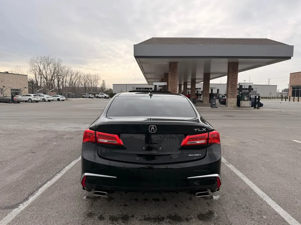 2018 Acura TLX 1st Gen - Image 4 of 17