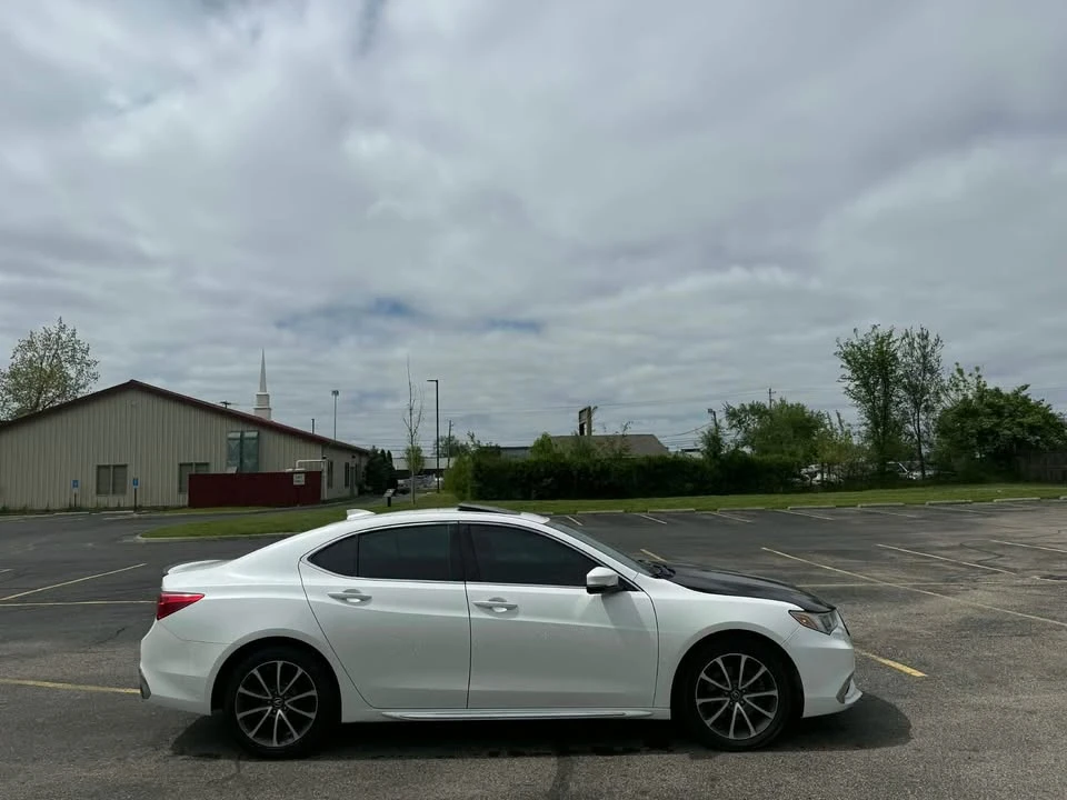 2018 Acura TLX 1st Gen - Image 10 of 17
