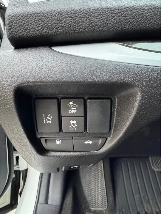 2018 Acura TLX 2nd Gen - Image 19 of 20