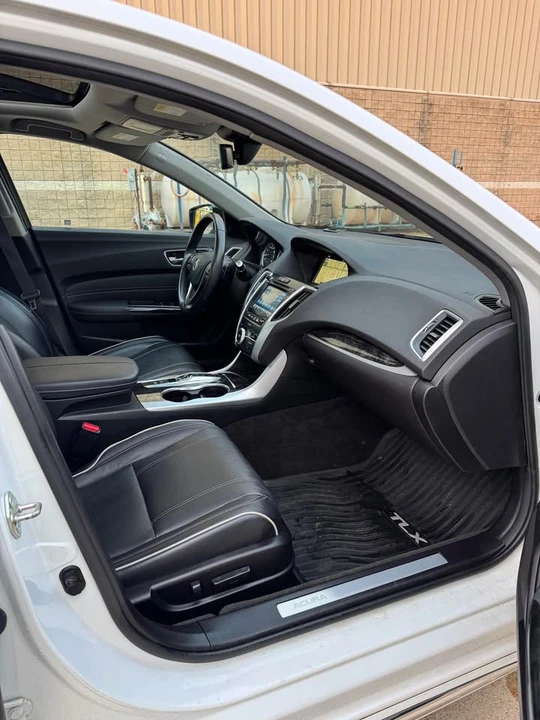 2018 Acura TLX 2nd Gen - Image 10 of 20