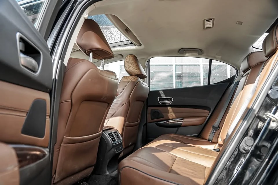 2018 Acura TLX 2nd Gen - Image 12 of 19