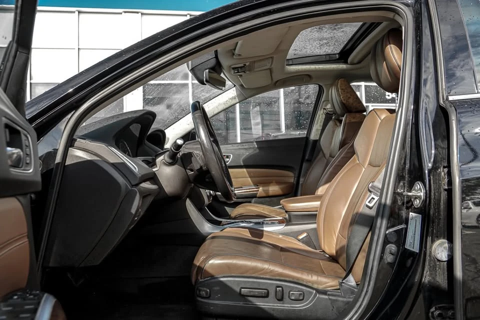 2018 Acura TLX 2nd Gen - Image 9 of 19