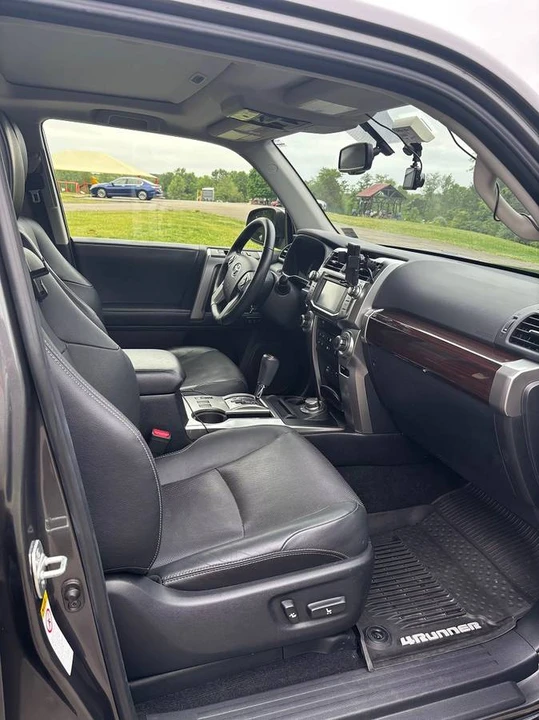 2018 Toyota 4Runner 5th Gen - Image 6 of 9