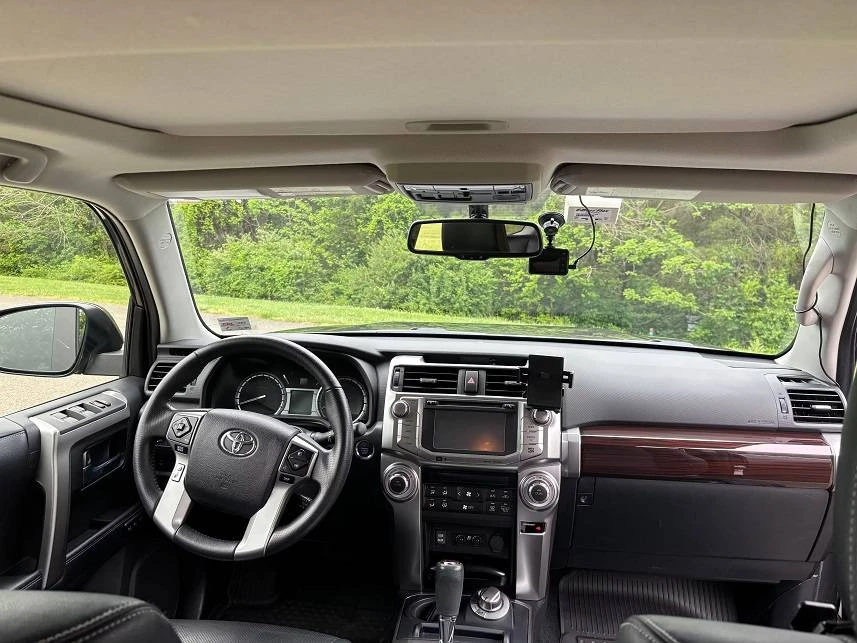 2018 Toyota 4Runner 5th Gen - Image 5 of 9