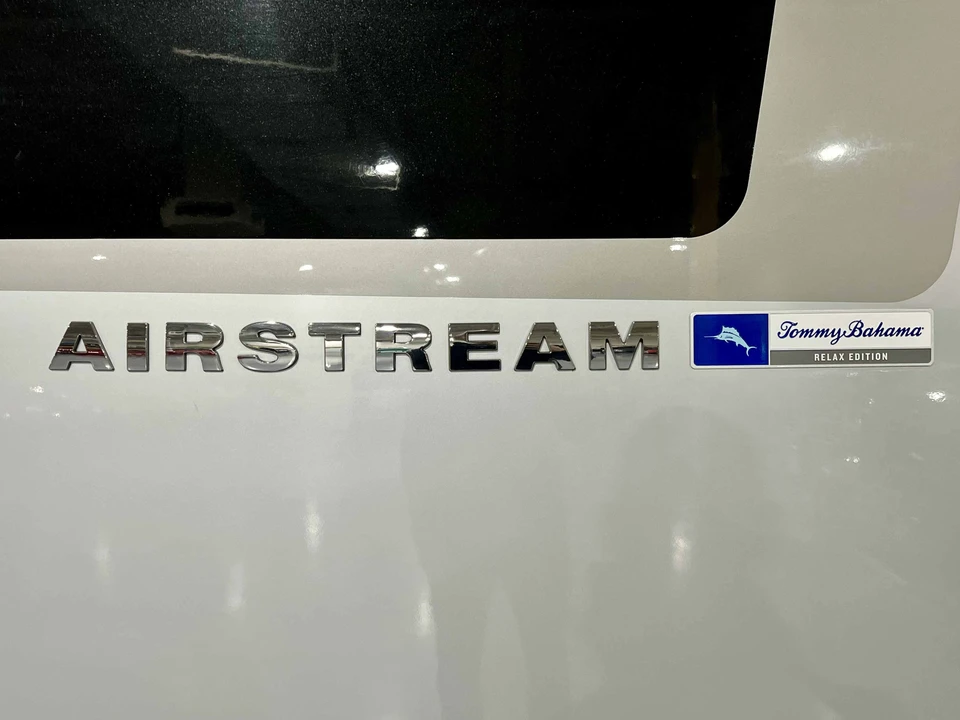 2018 Airstream - Image 15 of 31