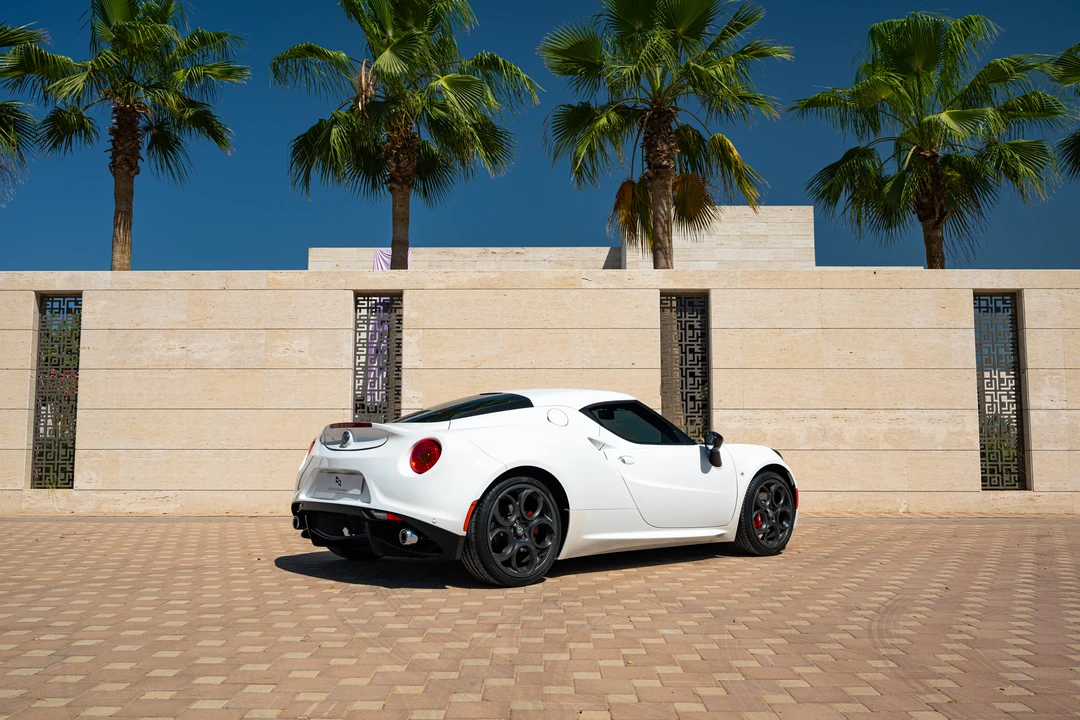 2018 Alfa Romeo 4C Spider - Image 11 of 31