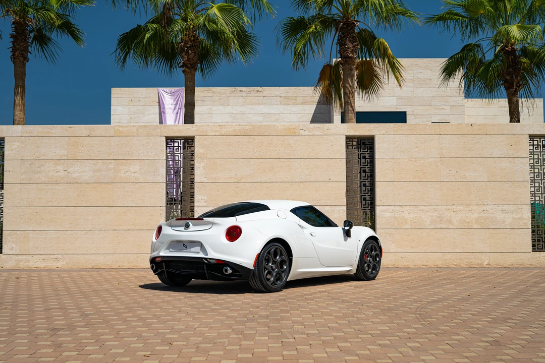 2018 Alfa Romeo 4C Spider - Image 13 of 31