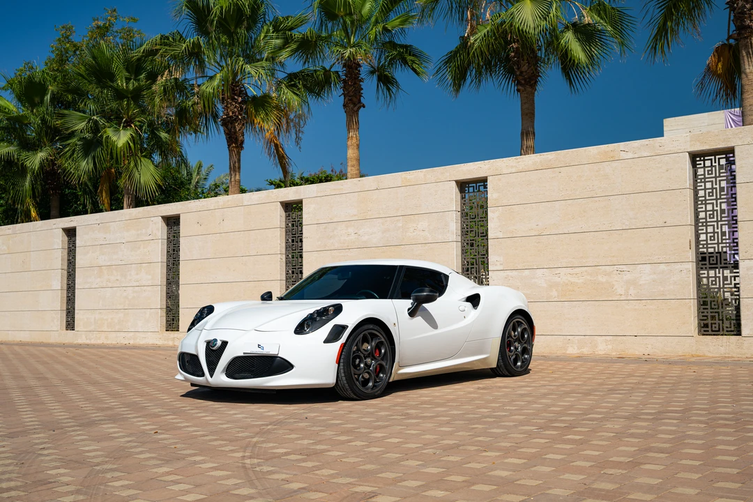2018 Alfa Romeo 4C Spider - Image 9 of 31