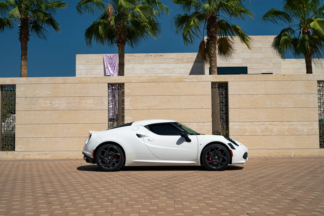 2018 Alfa Romeo 4C Spider - Image 4 of 31