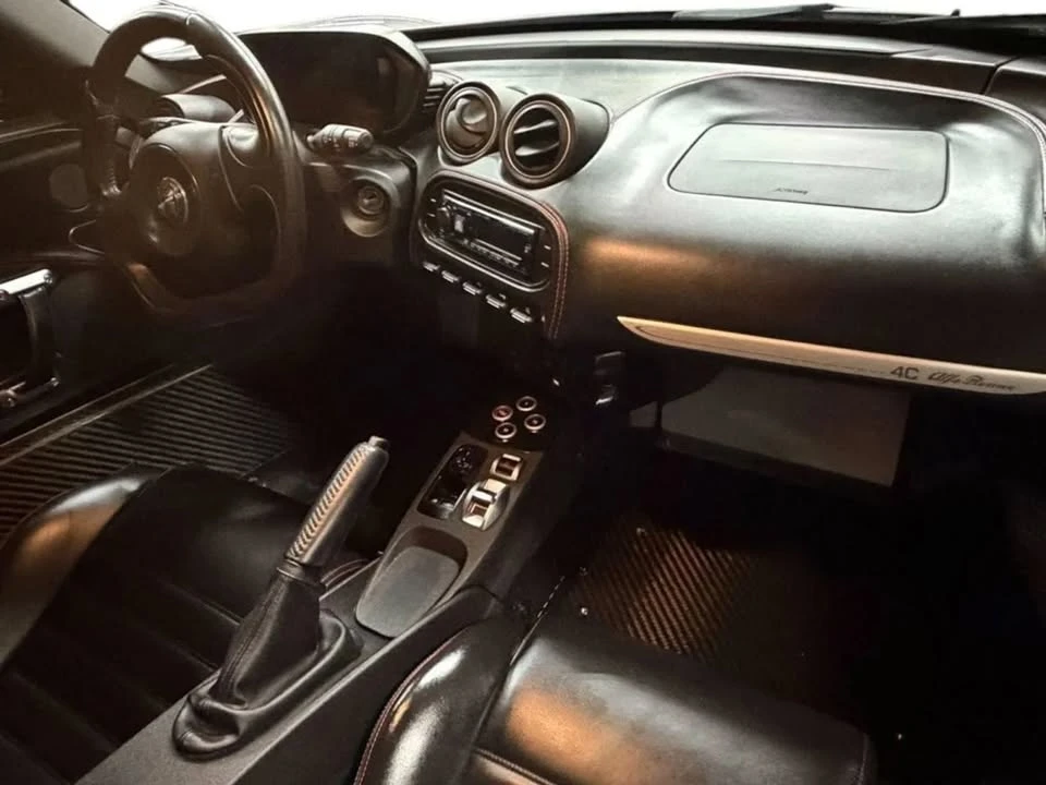 2018 Alfa Romeo 4C Spider - Image 10 of 20