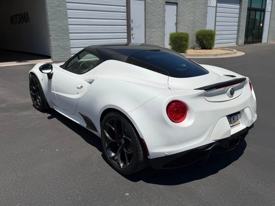 2018 Alfa Romeo 4C Spider - Image 9 of 11