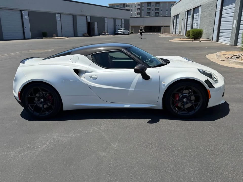 2018 Alfa Romeo 4C Spider - Image 8 of 11