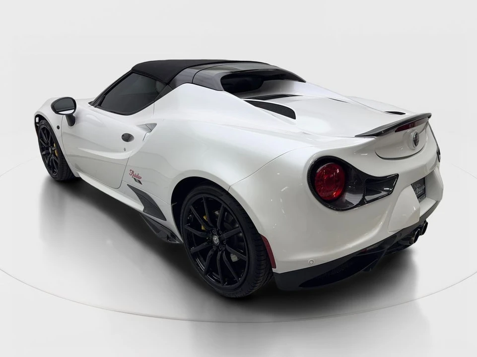2018 Alfa Romeo 4C Coupe - Image 9 of 21
