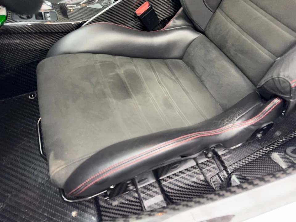 2018 Alfa Romeo 4C - Image 26 of 31