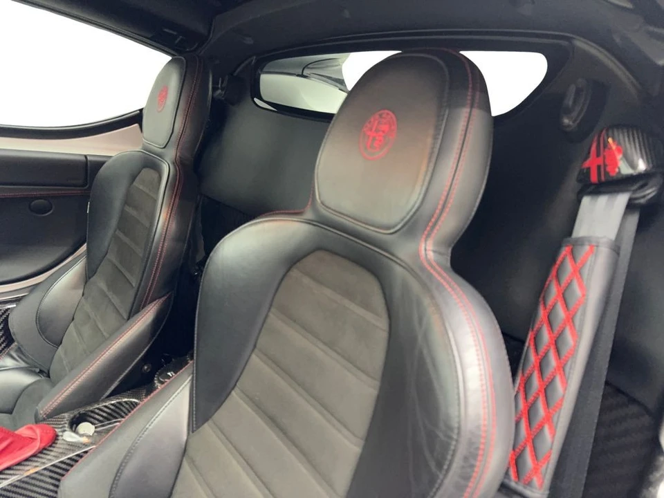 2018 Alfa Romeo 4C - Image 25 of 31