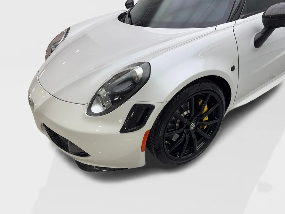 2018 Alfa Romeo 4C - Image 18 of 31