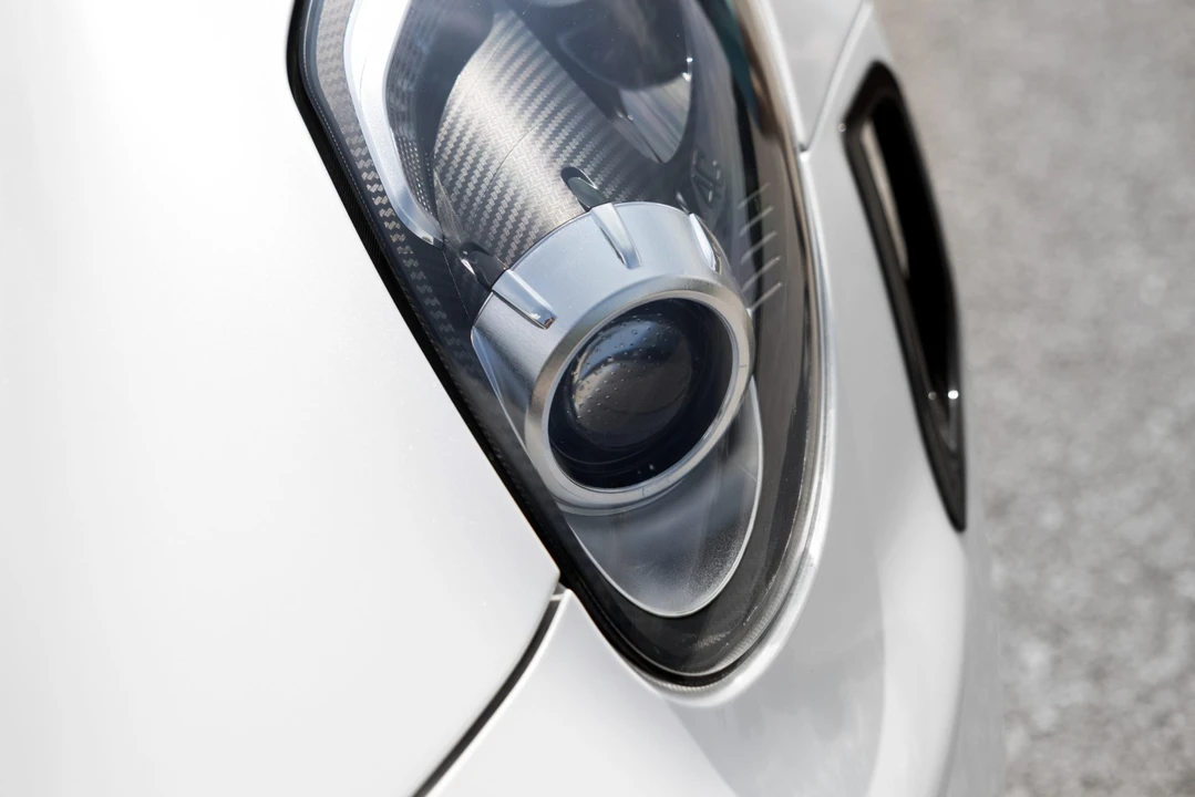 2018 Alfa Romeo 4C Coupe - Image 15 of 31