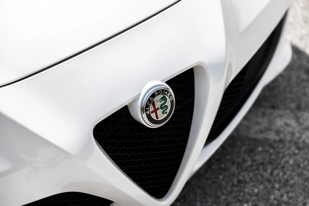 2018 Alfa Romeo 4C Coupe - Image 19 of 31