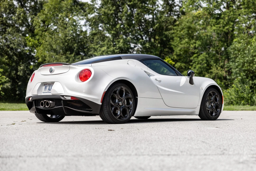 2018 Alfa Romeo 4C Coupe - Image 5 of 31