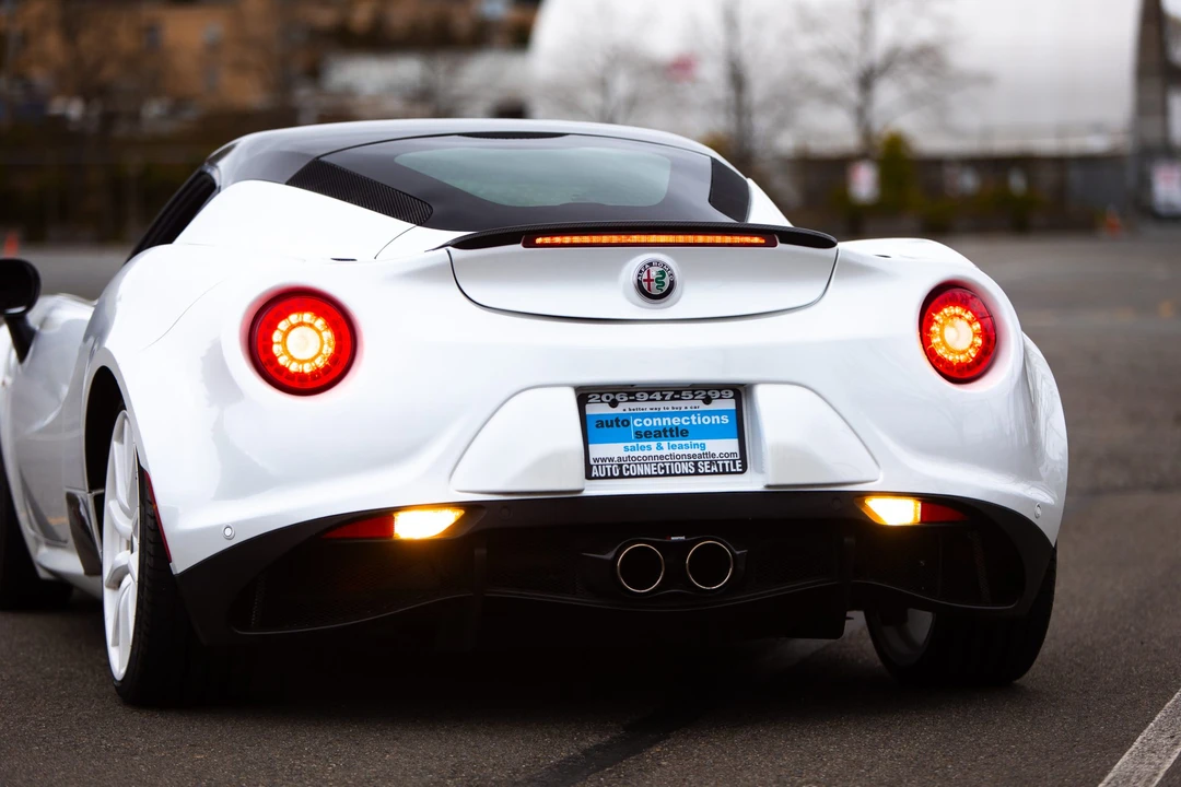 2018 Alfa Romeo 4C Coupe - Image 7 of 31