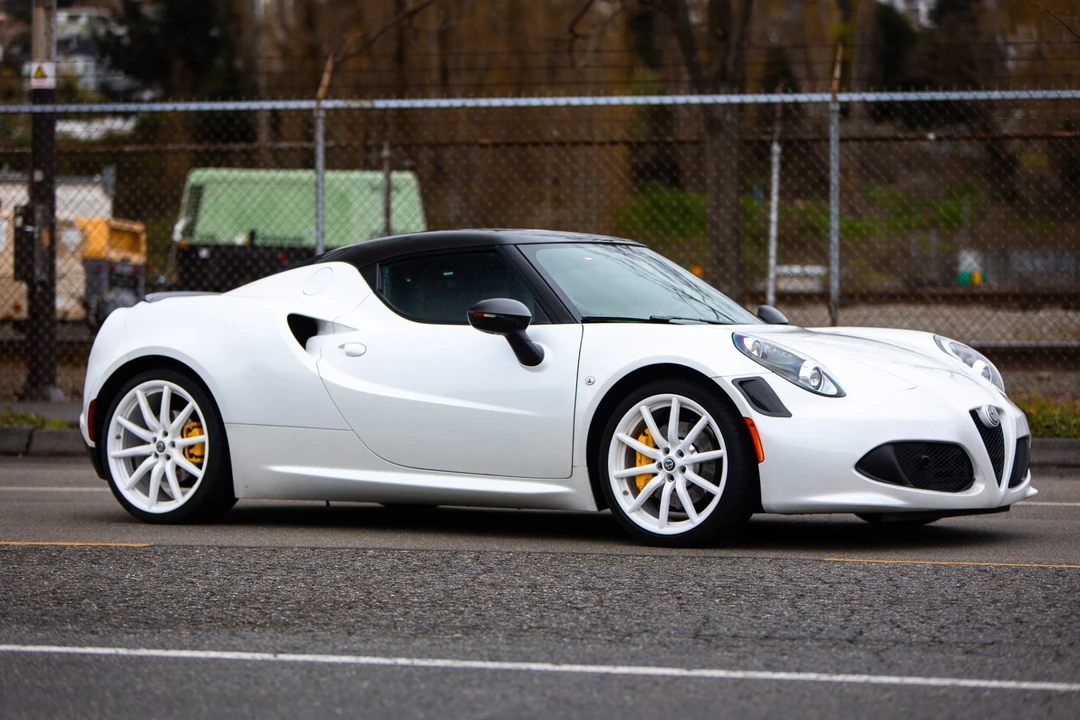 2018 Alfa Romeo 4C Coupe - Image 2 of 31